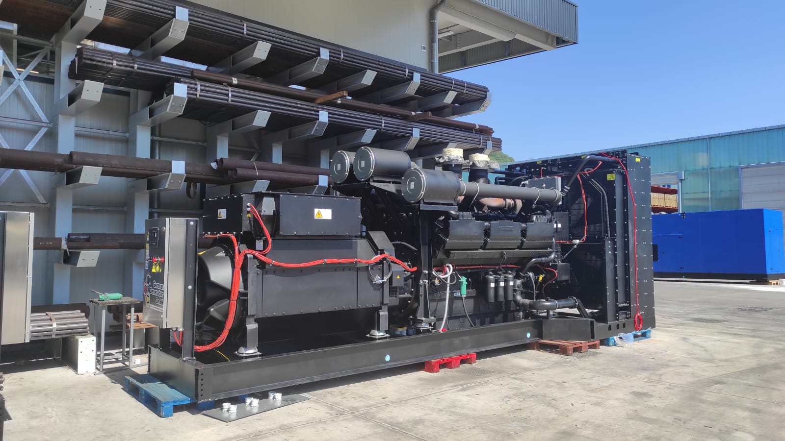 3 x parallel medium-voltage generator sets 3000 kVA 6 kV with Cummins diesel engines and Stamford alternators