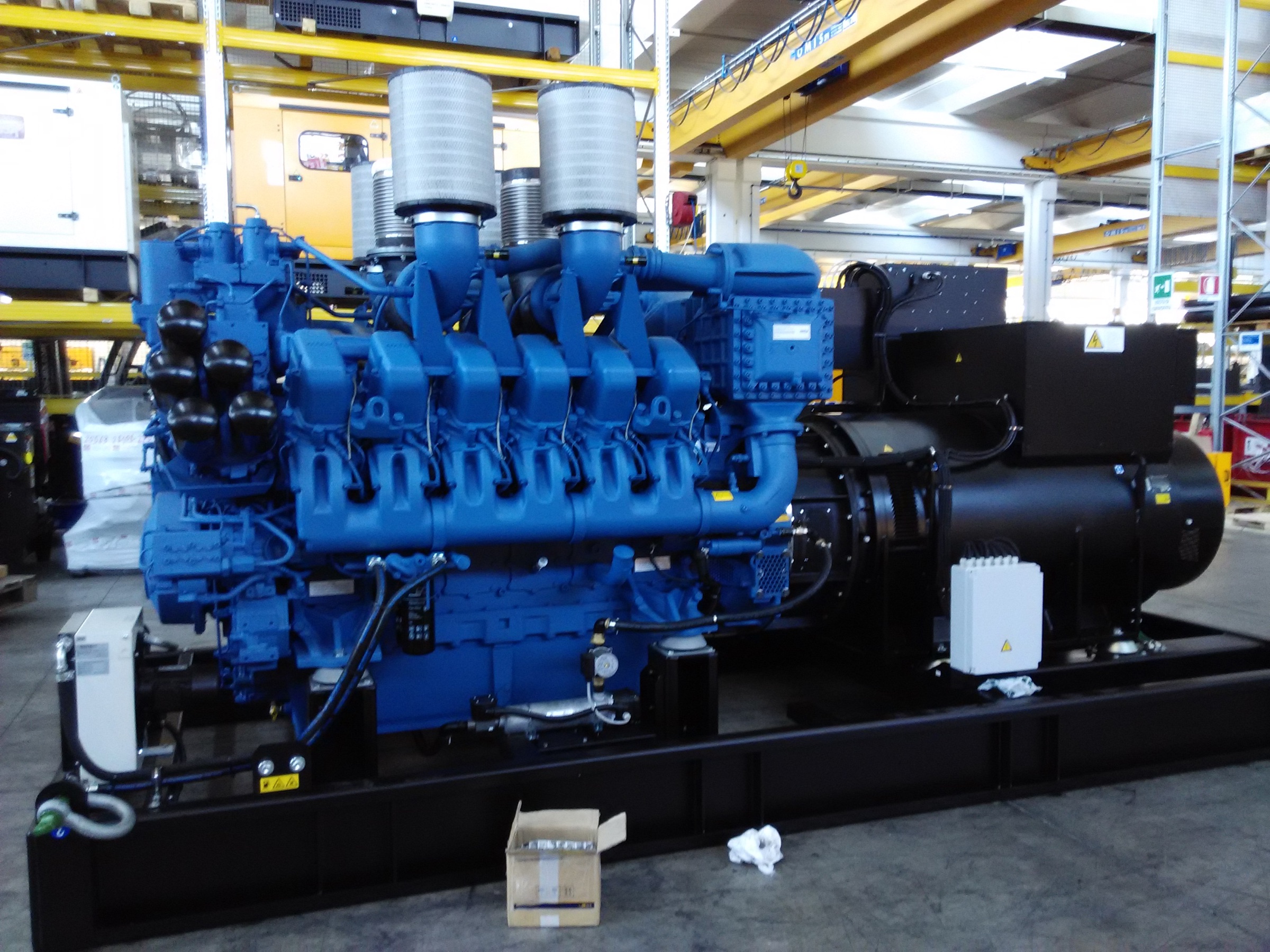 Stationary standby generator set 1650 kVA with table cooler, MTU diesel engine and Stamford alternator
